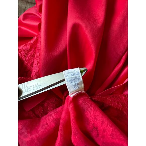 Vtg 1960s Vanity Fair Nylon Lace Slip Cherry Red Size 34 - Picture 6 of 6